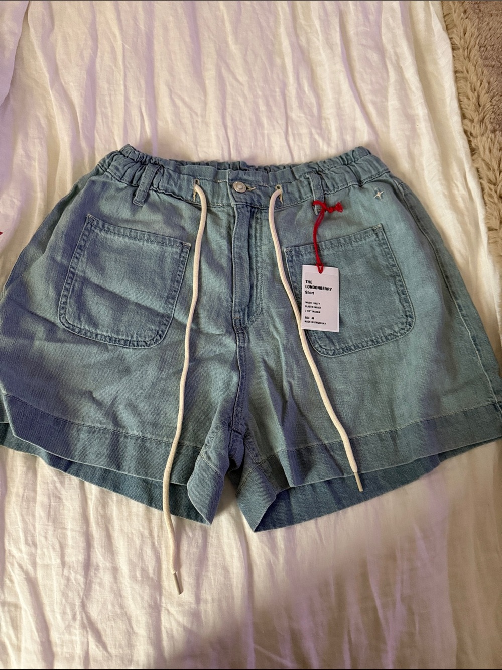 Voyageur Londonberry High-Waist Linen-Denim Shorts in Light Blue - Picture 4 of 10